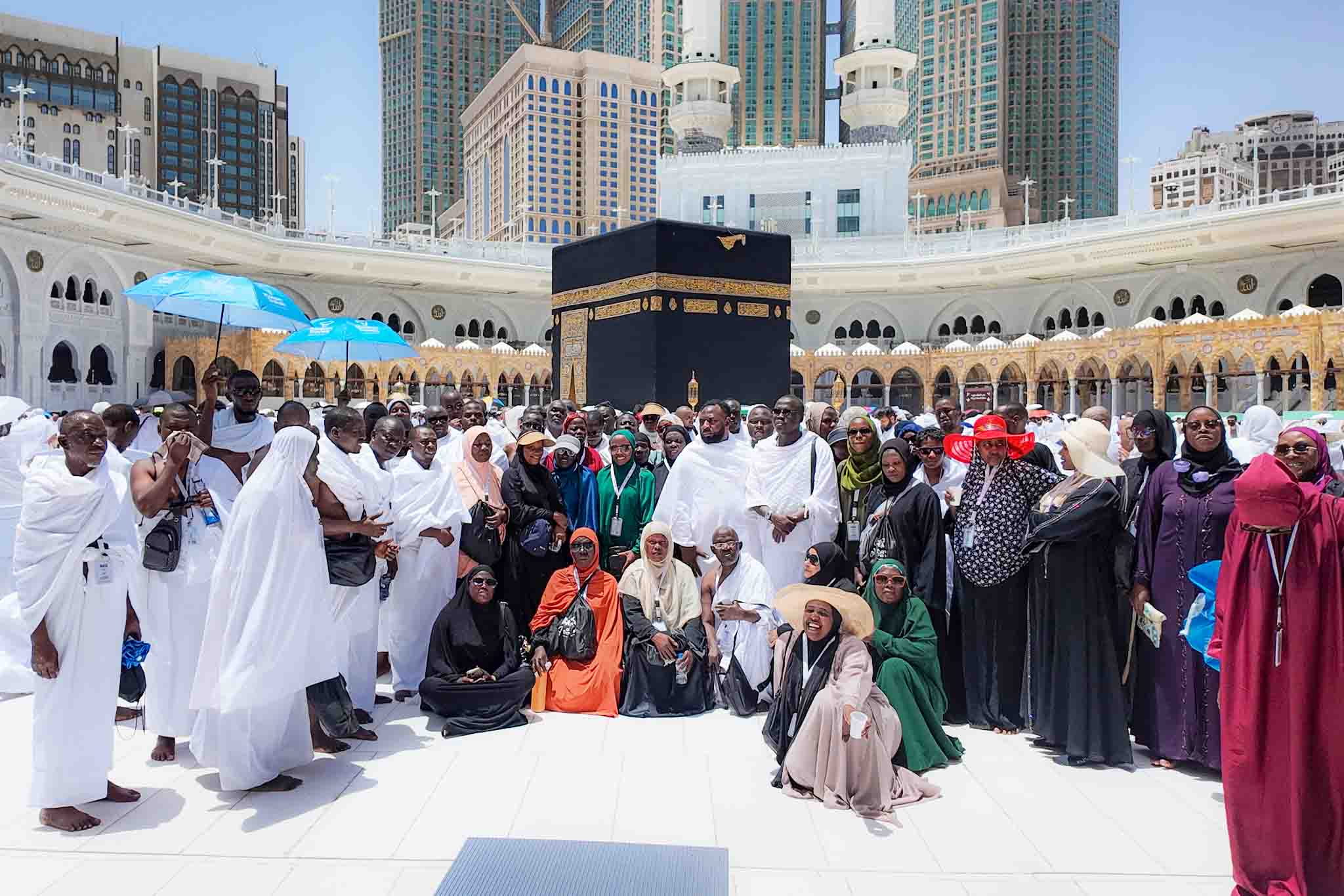 Maqam Travels pilgrims gathered at the Kaaba